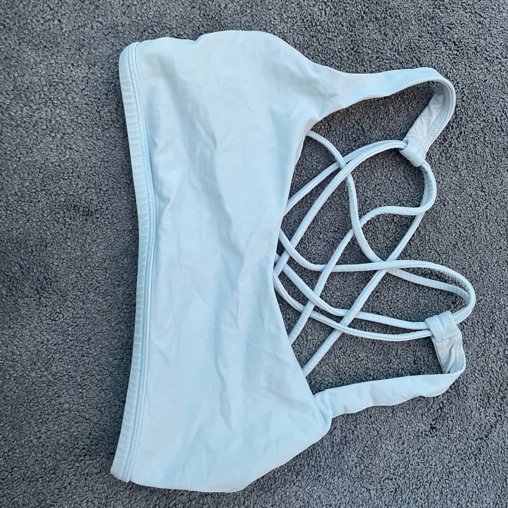 lululemon free to be wild sport bra